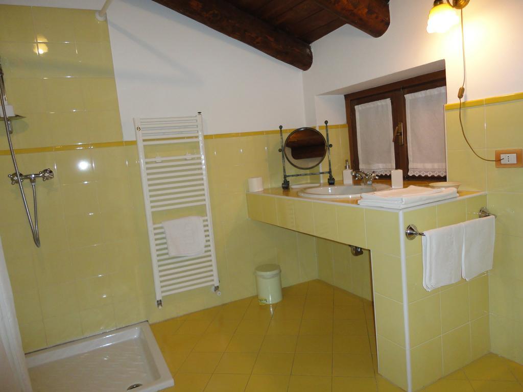 Casa Visnenza Bed & Breakfast Capo di Ponte Quarto foto